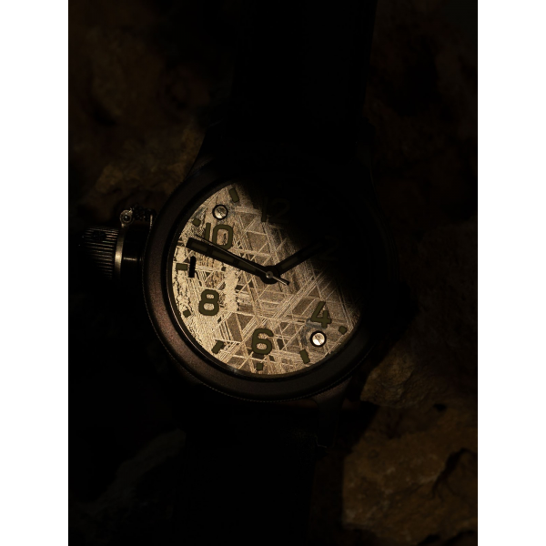 AGAT 195 Zirconium 46 mm Muonionalusta Meteorite - Image 8